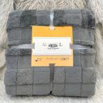 دفايه سرير كبير مربعات 220*240