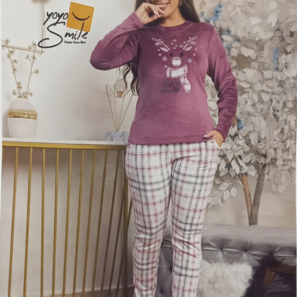 بيجامه يو اسمايل قطيفه بدبدوب ع الصدر7404