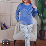 بيجامه كوكي قطيفه بنطلون مشجر كتابه ع الصدر 2625