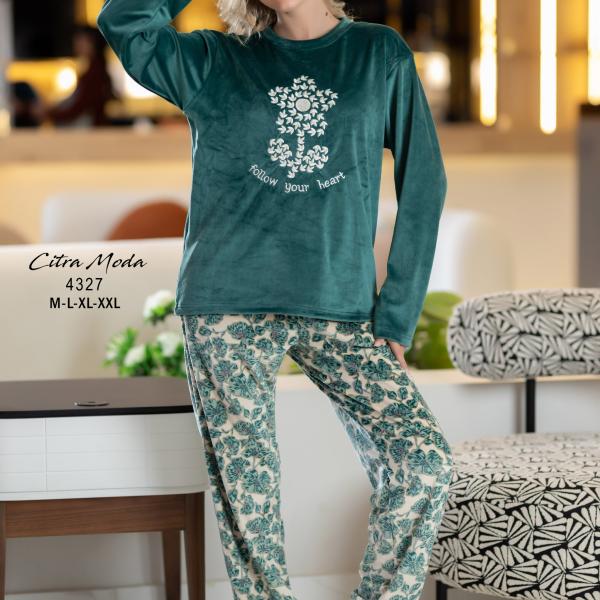 بيجامه سترا مودا قطيفه بنطلون مشجر ورد ورده ع الصدر4327