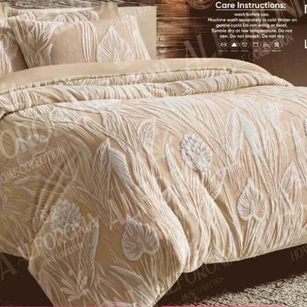 اوركيدا لحاف فيروز كبير